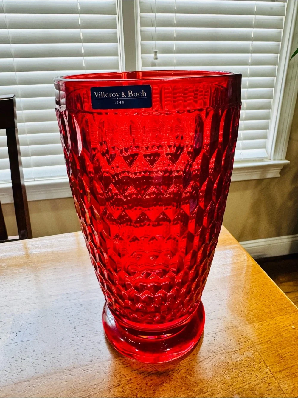 Villeroy & Boch Boston Ruby Red Vase